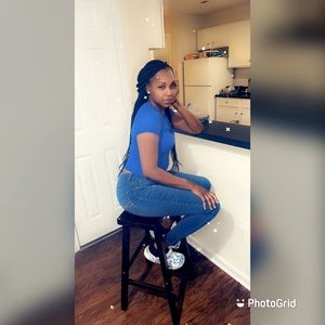 Meet your Posher, Tierra